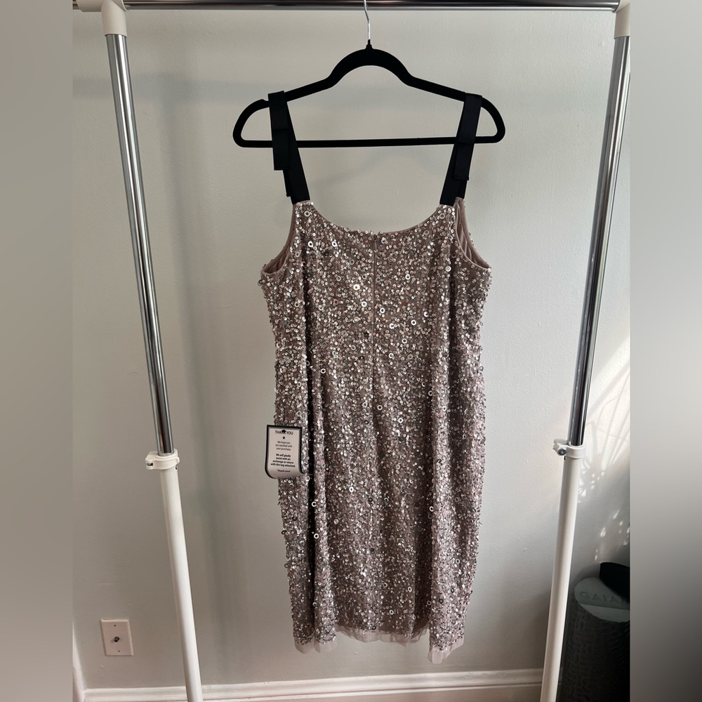 NWT Adrianna Papell Beaded Midi Dress - Picture 6 of 12